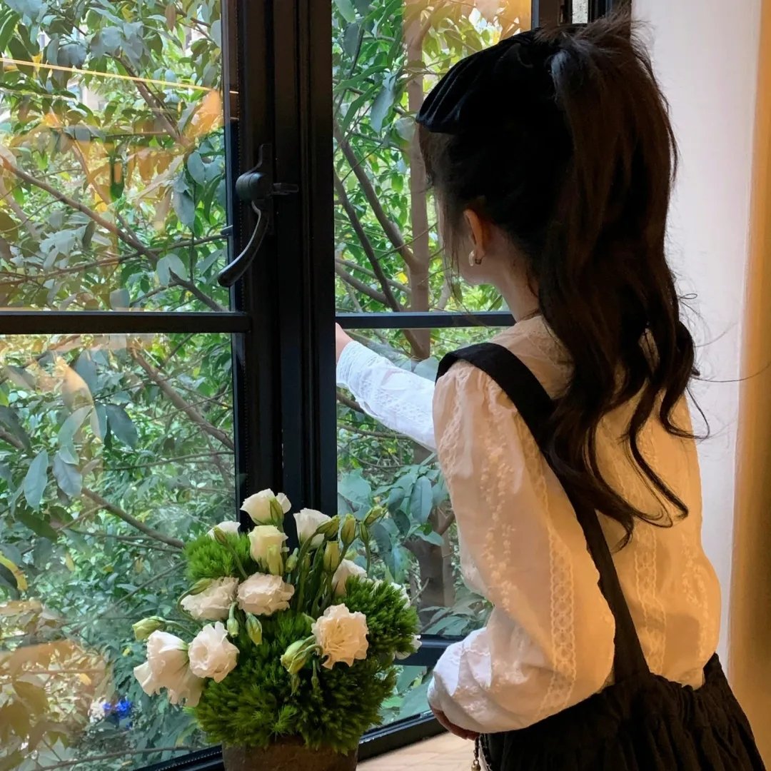 穿越之龙套升值记穿越我娶了十个公主